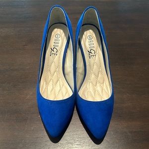 Women's Low Heel Dress Shoes Pointed Toe Soft Suede Dress Shoes